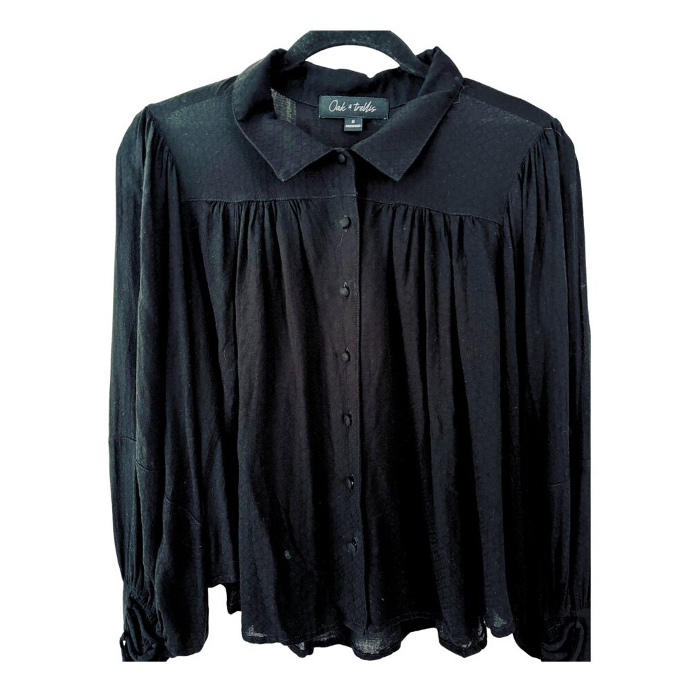 Oak & Trellis Black Button Front Tie Sleeve Blouse Women's Medium